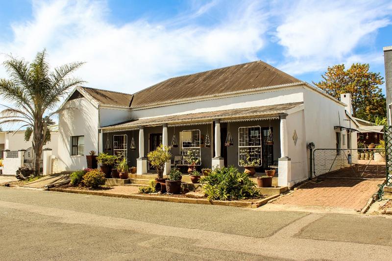 4 Bedroom Property for Sale in Albertinia Western Cape